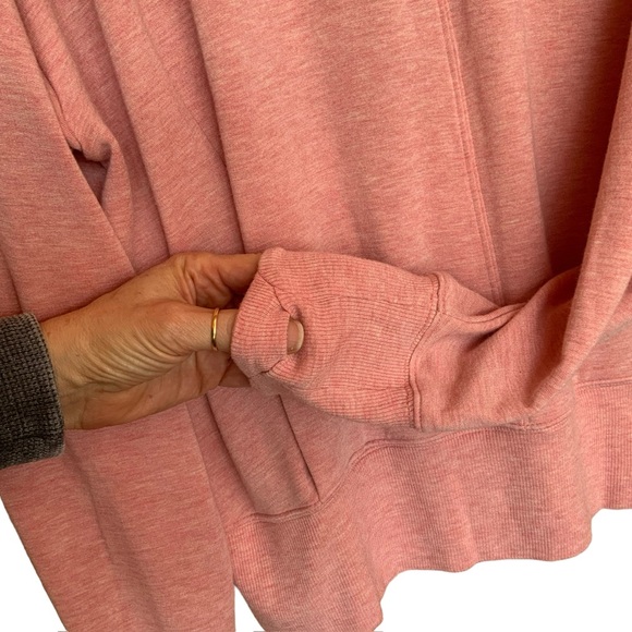 Athleta Apollo Crewneck Sweatshirt in Conch Pink Heather Size M - Picture 9 of 11